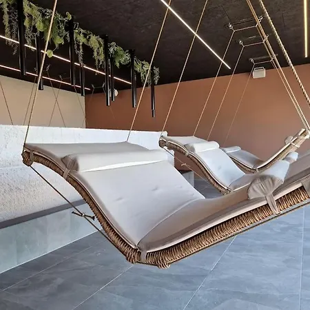 Skont Golfhytte Midt I Skonne Omgivelser *