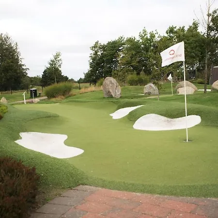 Skont Golfhytte Midt I Skonne Omgivelser 度假居 Gatten