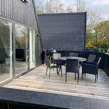 Skont Golfhytte Midt I Skonne Omgivelser