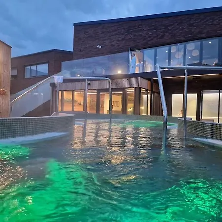 Skont Golfhytte Midt I Skonne Omgivelser 度假居 Gatten