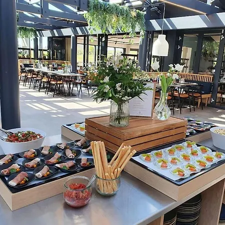 Skont Golfhytte Midt I Skonne Omgivelser