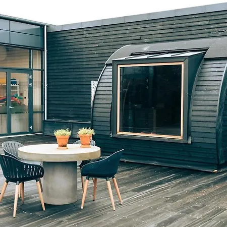 Skont Golfhytte Midt I Skonne Omgivelser 度假居 *