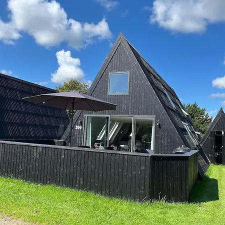 Skont Golfhytte Midt I Skonne Omgivelser