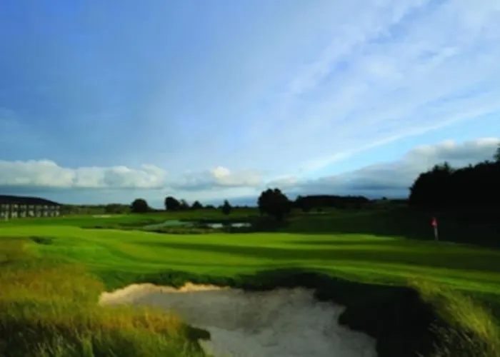 Skont Golfhytte Midt I Skonne Omgivelser Tatil Evi